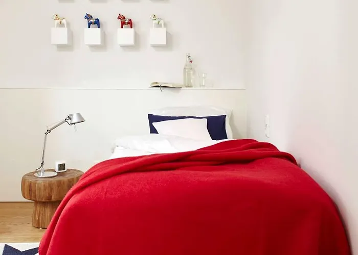 Miss Evans アパート ユイスト