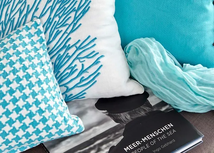 Miss Evans アパート ユイスト